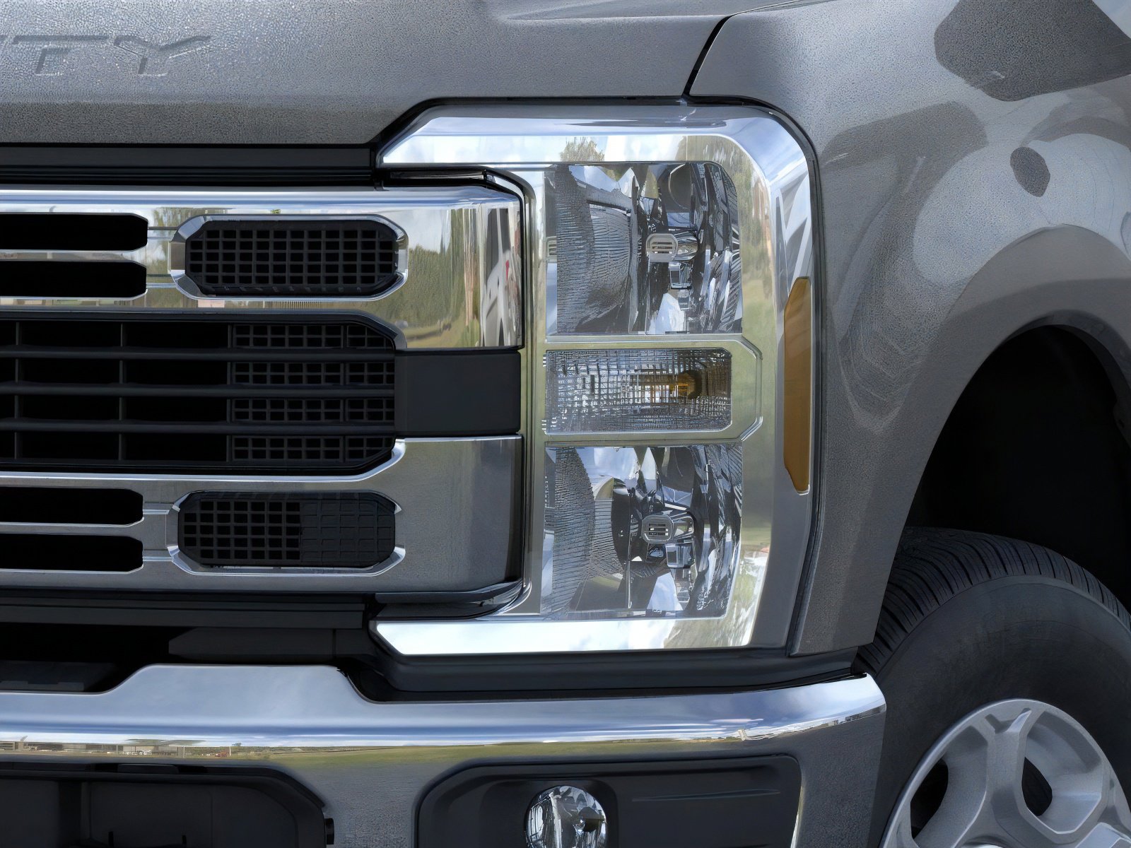 2025 Ford F-350 Super Duty Chassis Cab XLT - Photo 18
