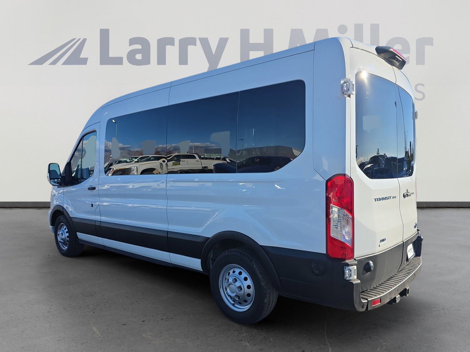 2020 Ford Transit photo 3