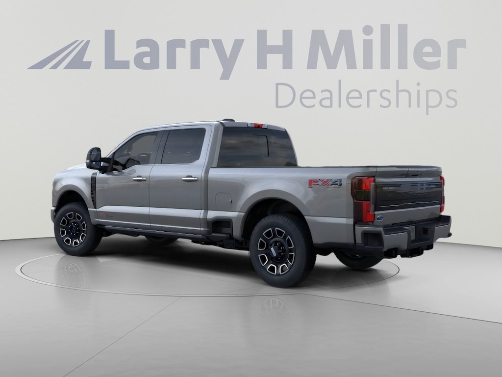 New 2026 Ford Super Duty F-350 SRW Platinum 4WD Crew Cab 6-3/4' Box V8 Engine