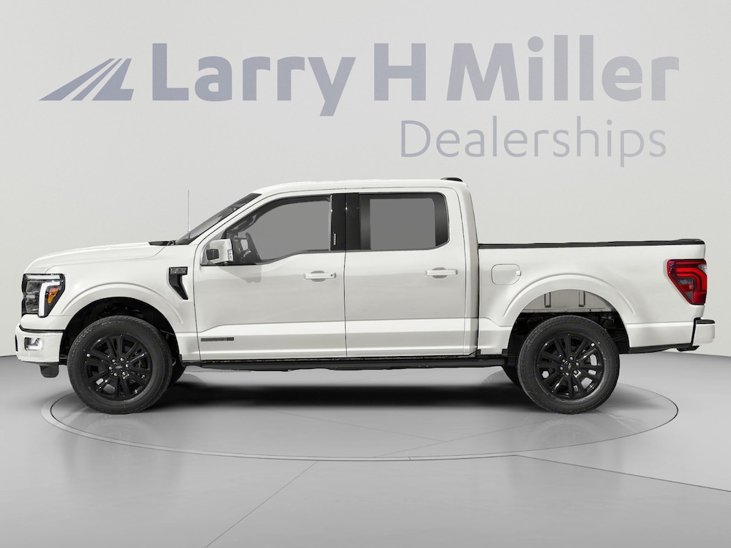 New 2026 Ford F-150 Platinum 4WD SuperCrew 5-1/2' Box V6 Engine