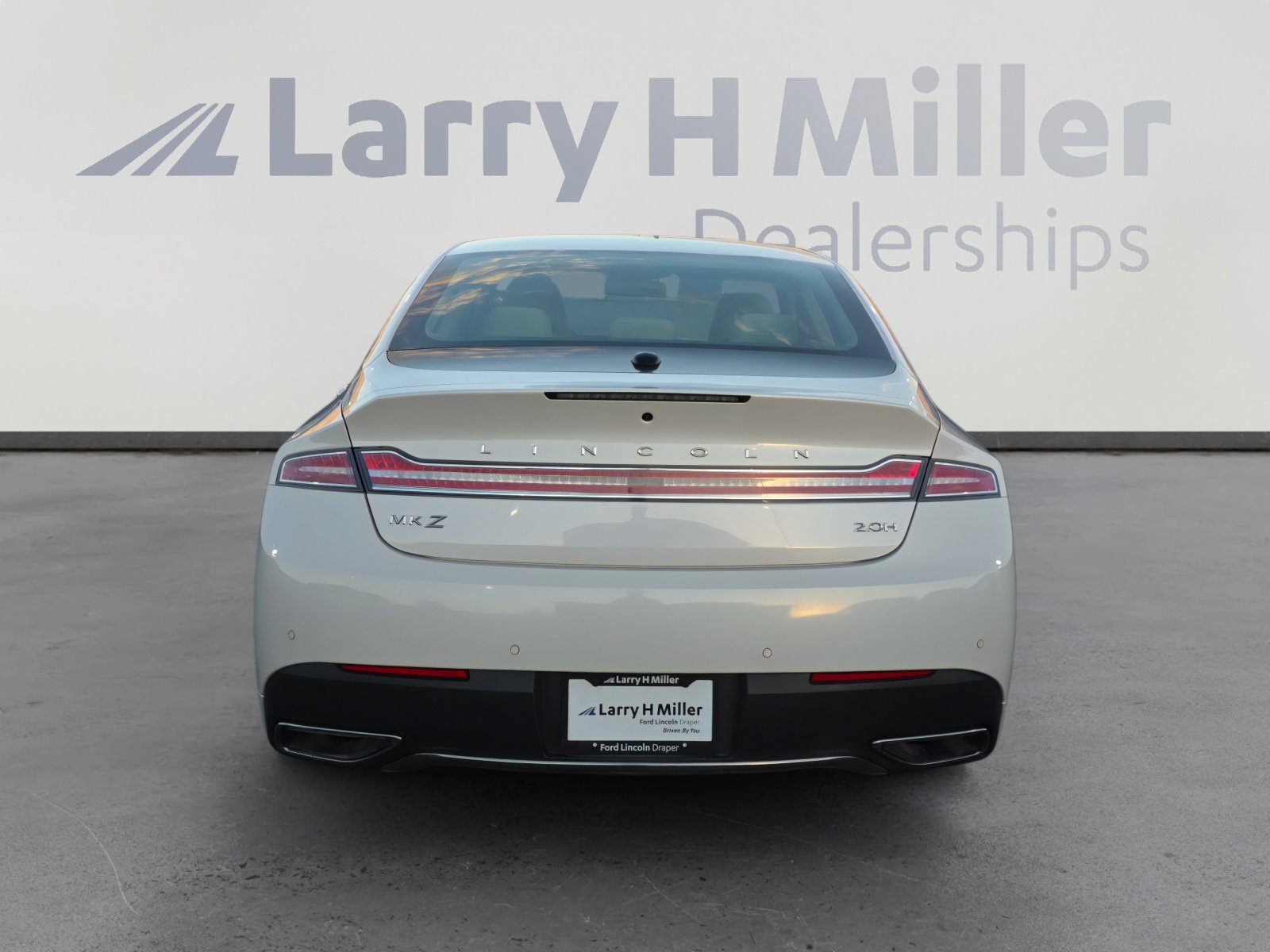 2017 Lincoln MKZ Hybrid Select photo 4
