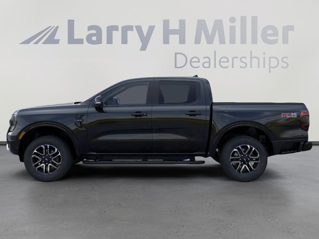 New 2025 Ford Ranger LARIAT 4WD SuperCrew 5' Box V6 Engine