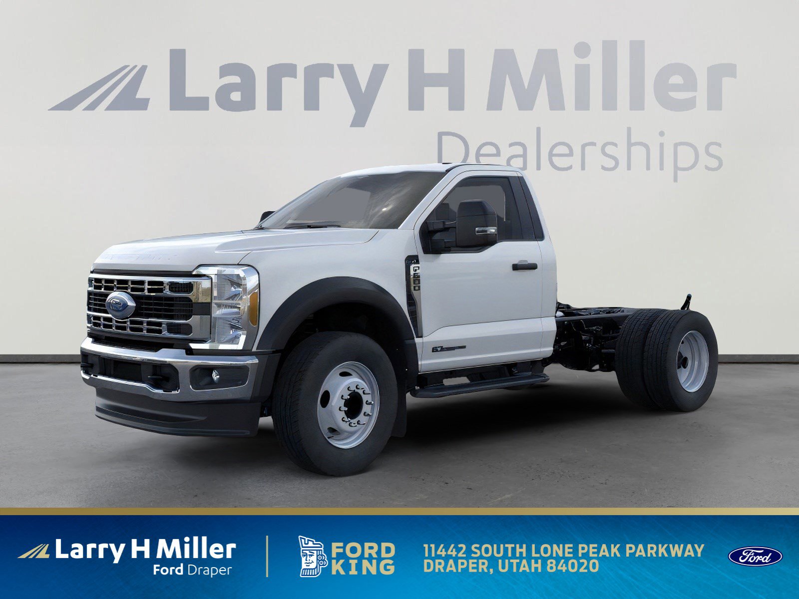 2025 Ford F-600 Super Duty Chassis Cab XL's photo