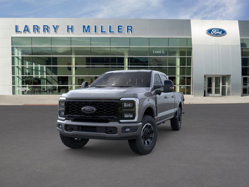 2026 Ford F-250 Lariat photo 2