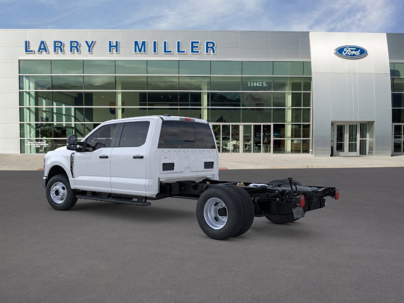 2026 Ford F-350 XL photo 4