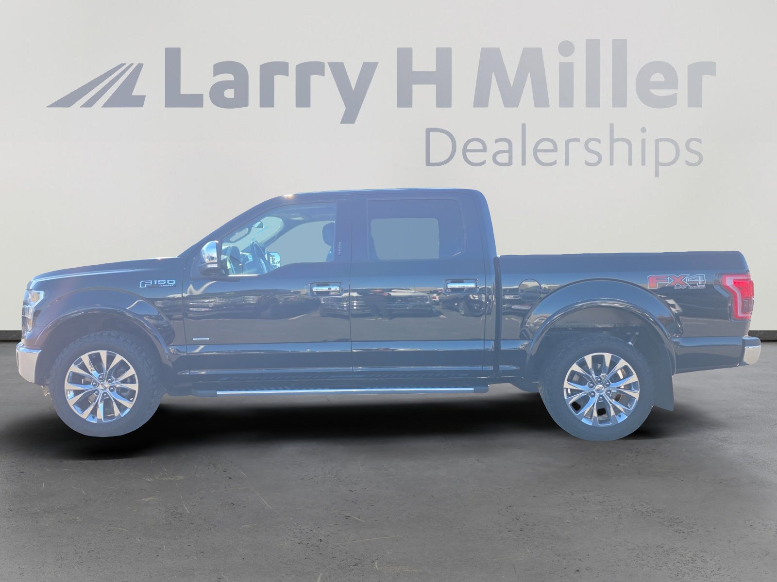 2016 Ford F-150 Lariat photo 2