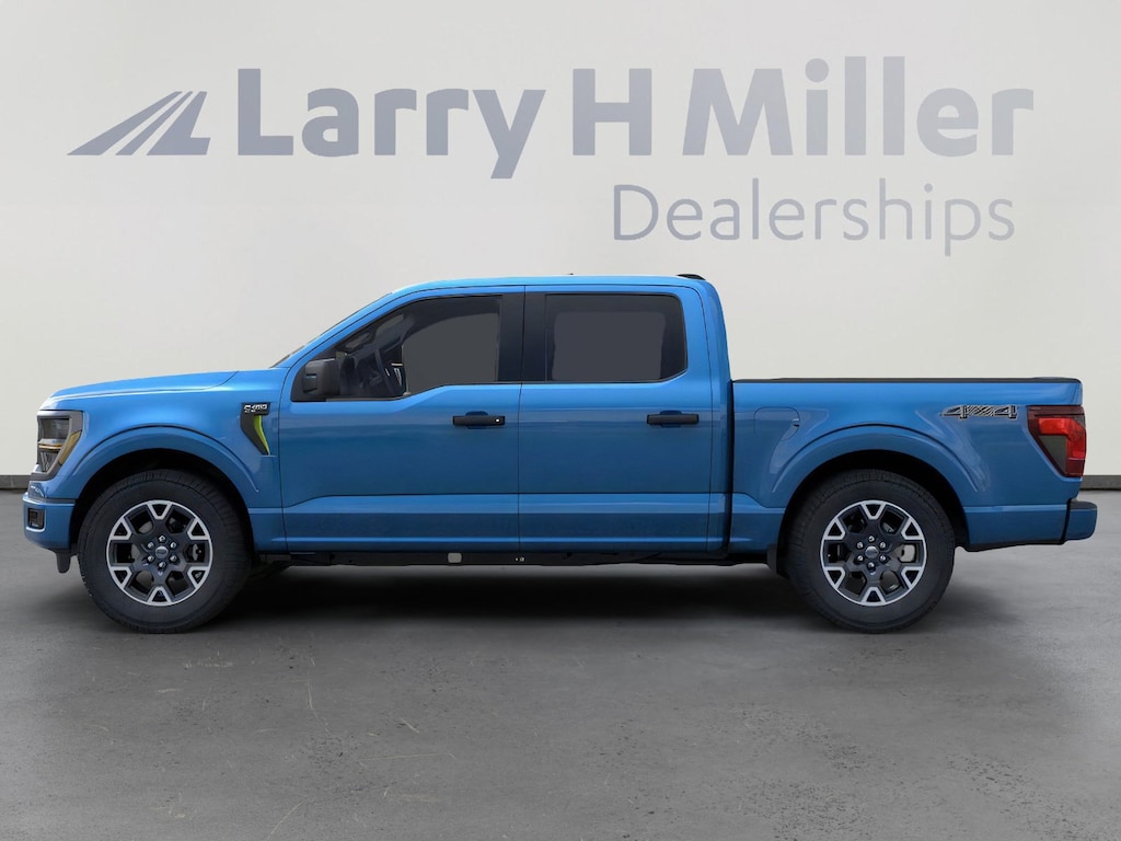 New 2025 Ford F-150 STX 4WD SuperCrew 5-1/2' Box V6 Engine