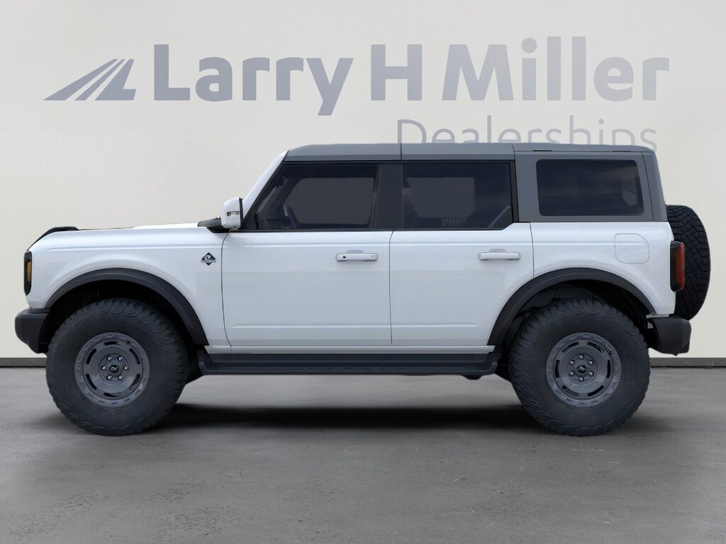 New 2025 Ford Bronco Outer Banks 4 Door 4x4 V6 Engine