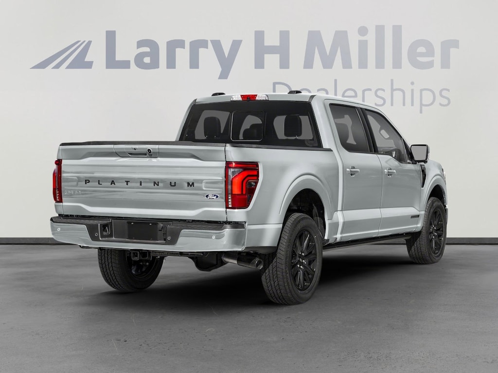 New 2026 Ford F-150 Platinum 4WD SuperCrew 5-1/2' Box V6 Engine
