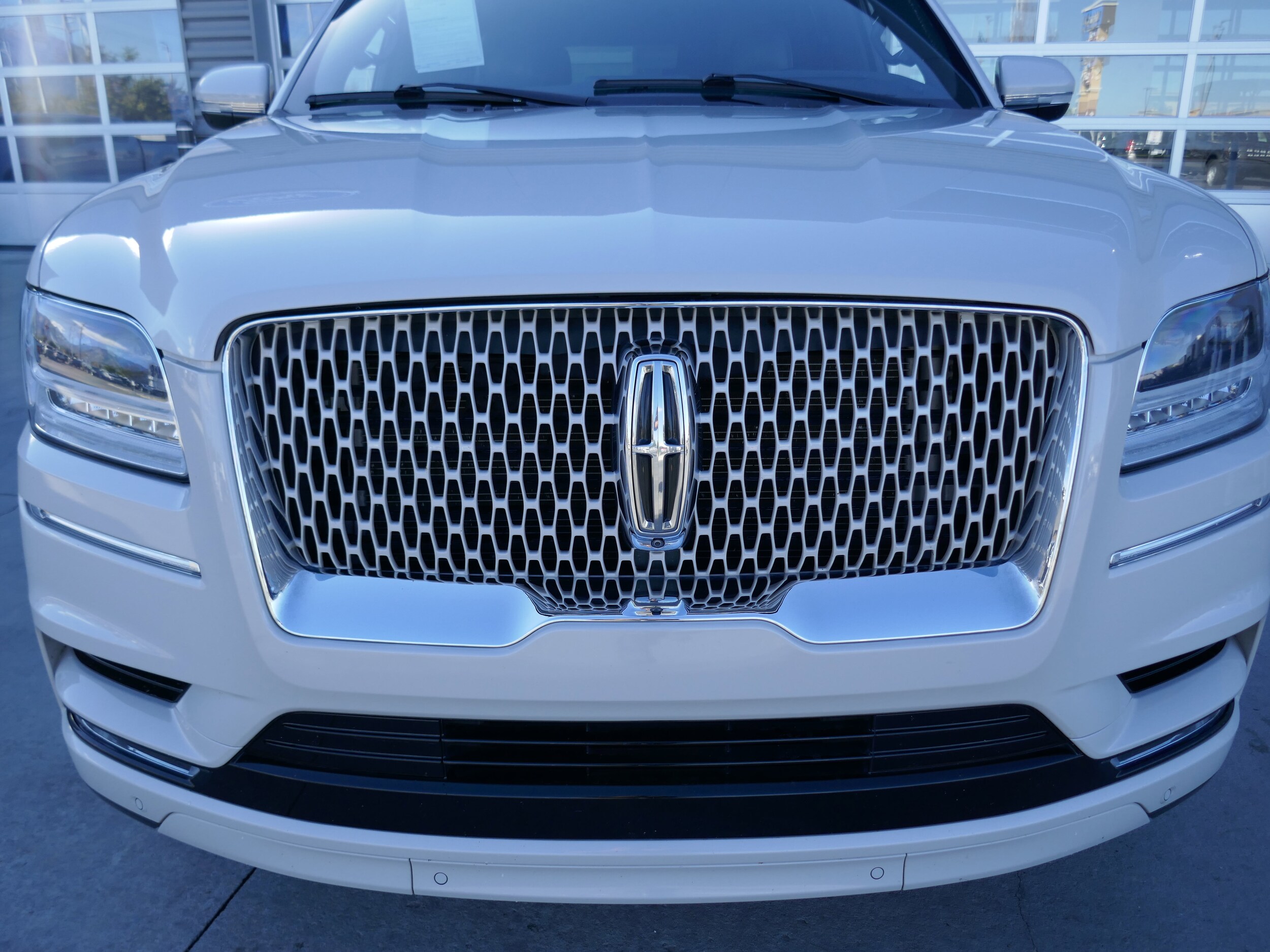 2021 Lincoln Navigator L Reserve photo 2