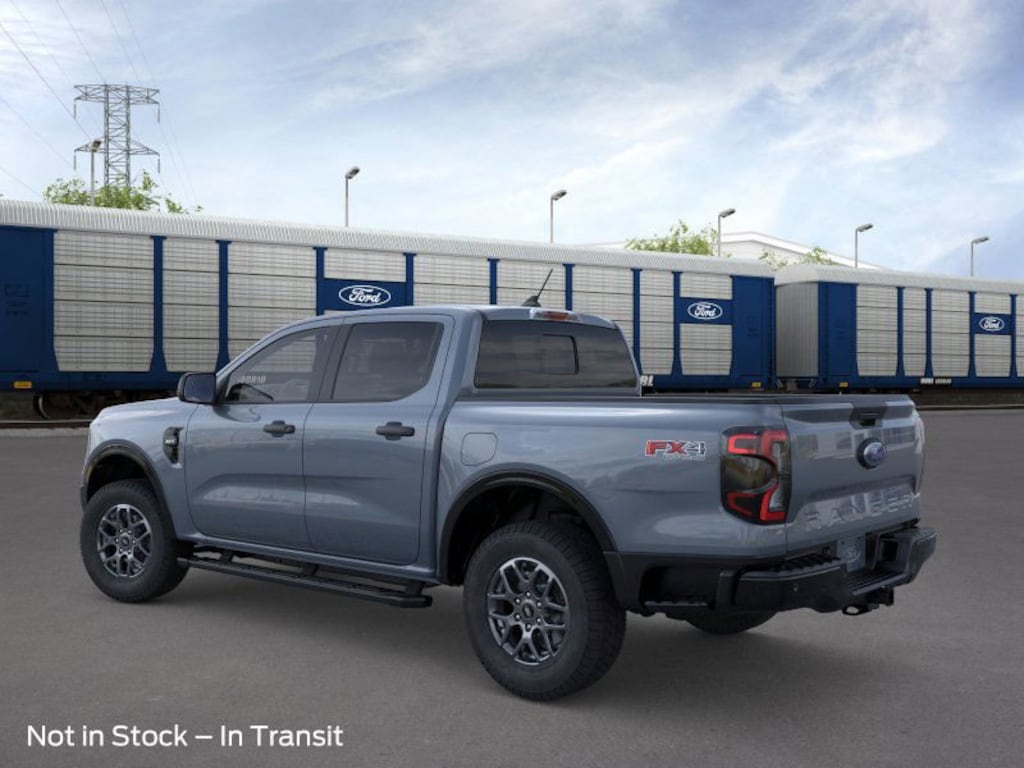 New 2025 Ford Ranger XLT 4WD SuperCrew 5' Box I4 Engine