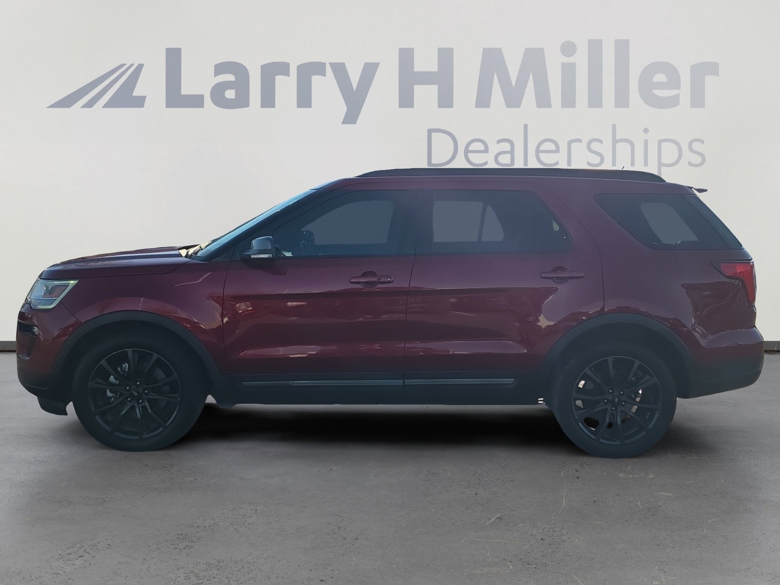 Used 2019 Ford Explorer XLT with VIN 1FM5K7D87KGB08887 for sale in Draper, UT