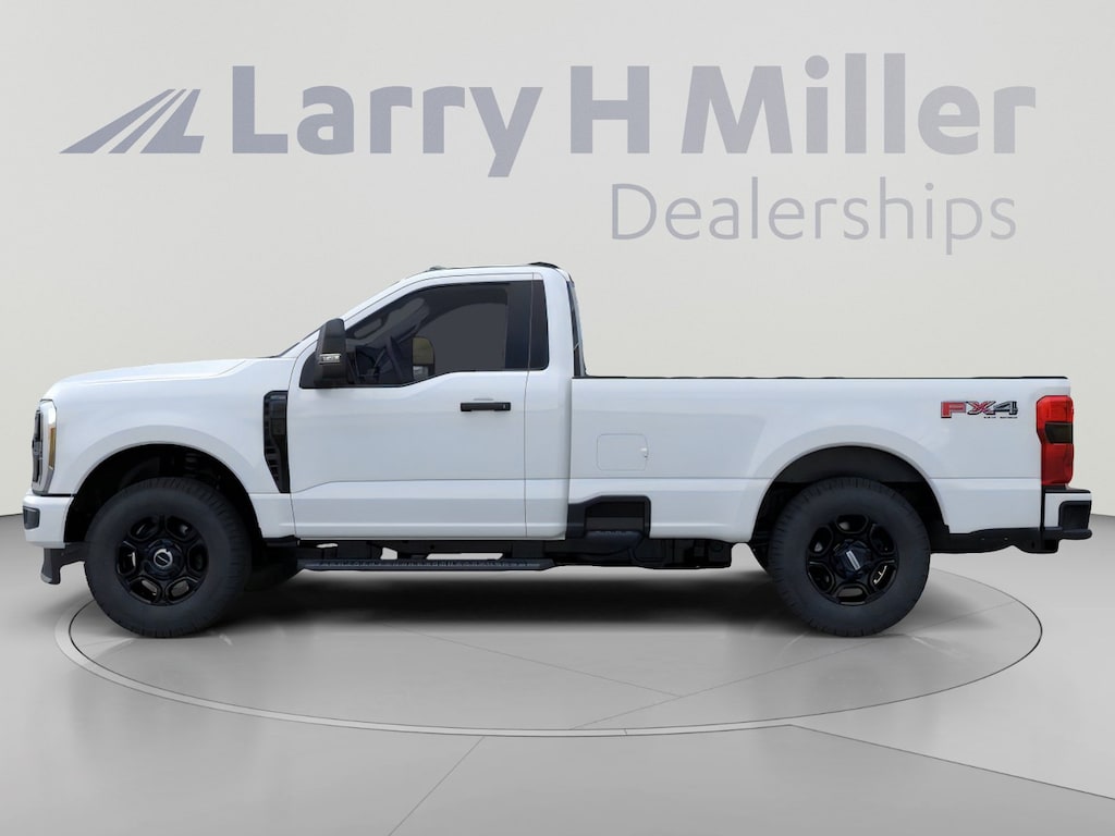New 2026 Ford Super Duty F-250 SRW XL 4WD Reg Cab 8' Box V8 Engine