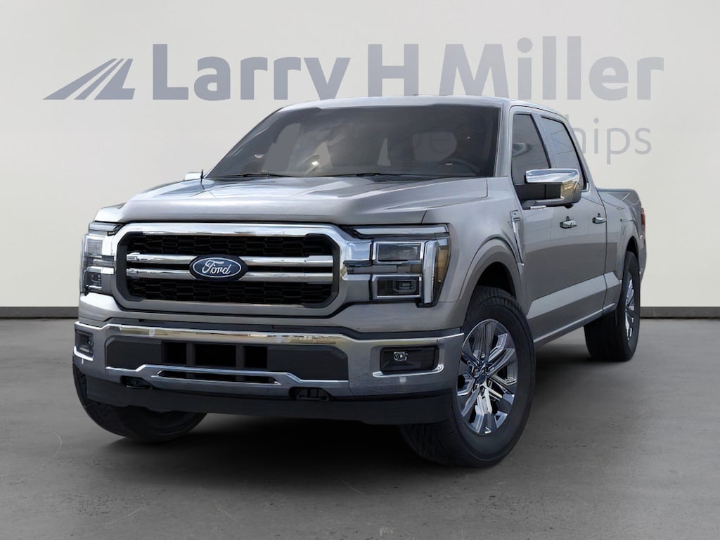 New 2025 Ford F-150 LARIAT 4WD SuperCrew 5-1/2' Box V6 Engine
