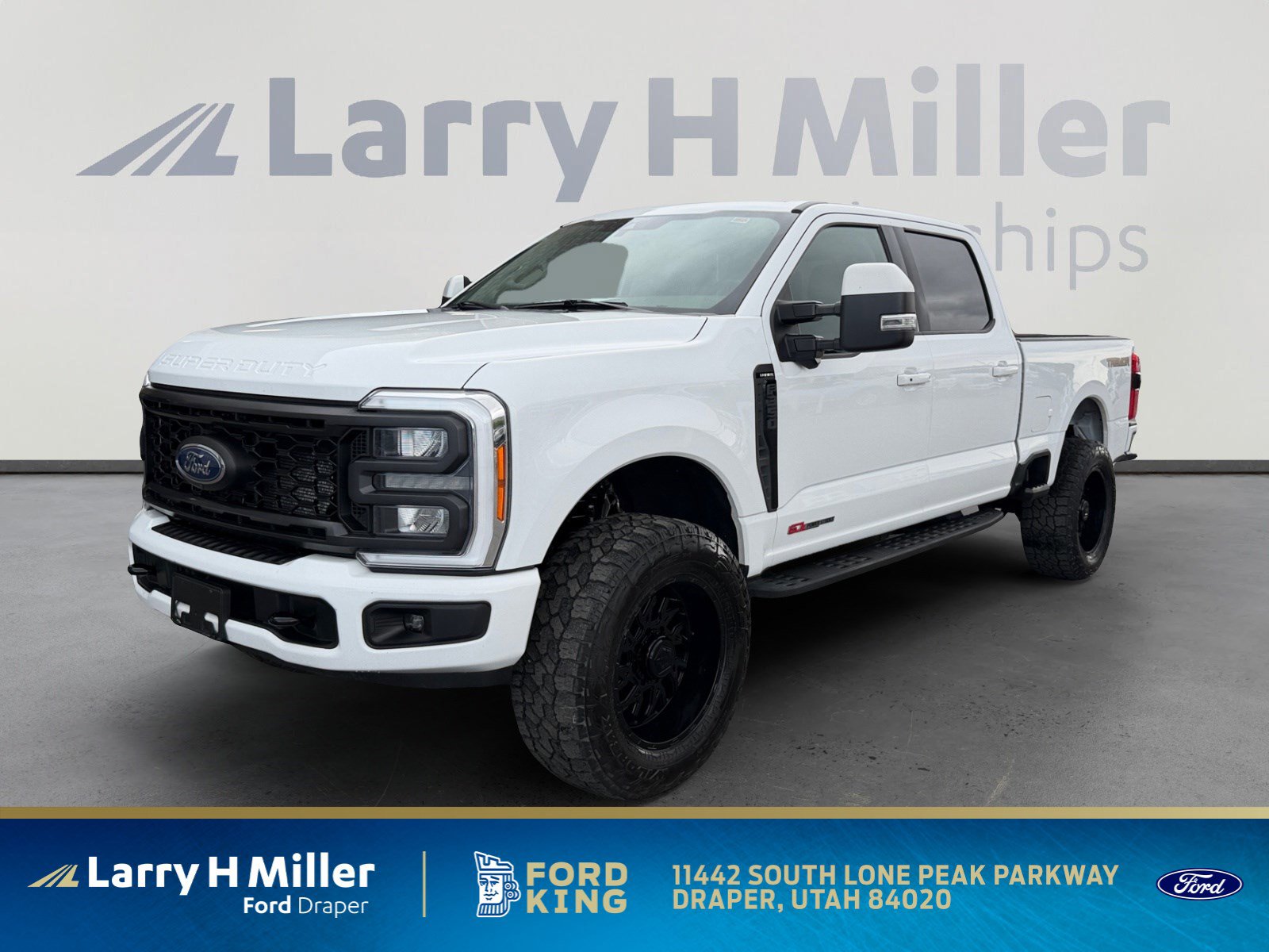 2023 Ford F-350 Lariat 4x4 Crew Cab 6-3/4 Box SRW's photo