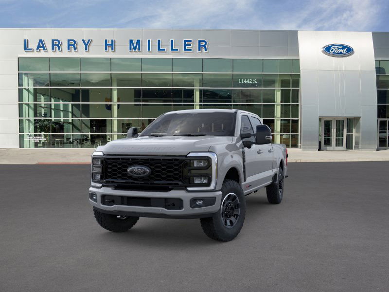 2026 Ford F-250 Lariat photo 2