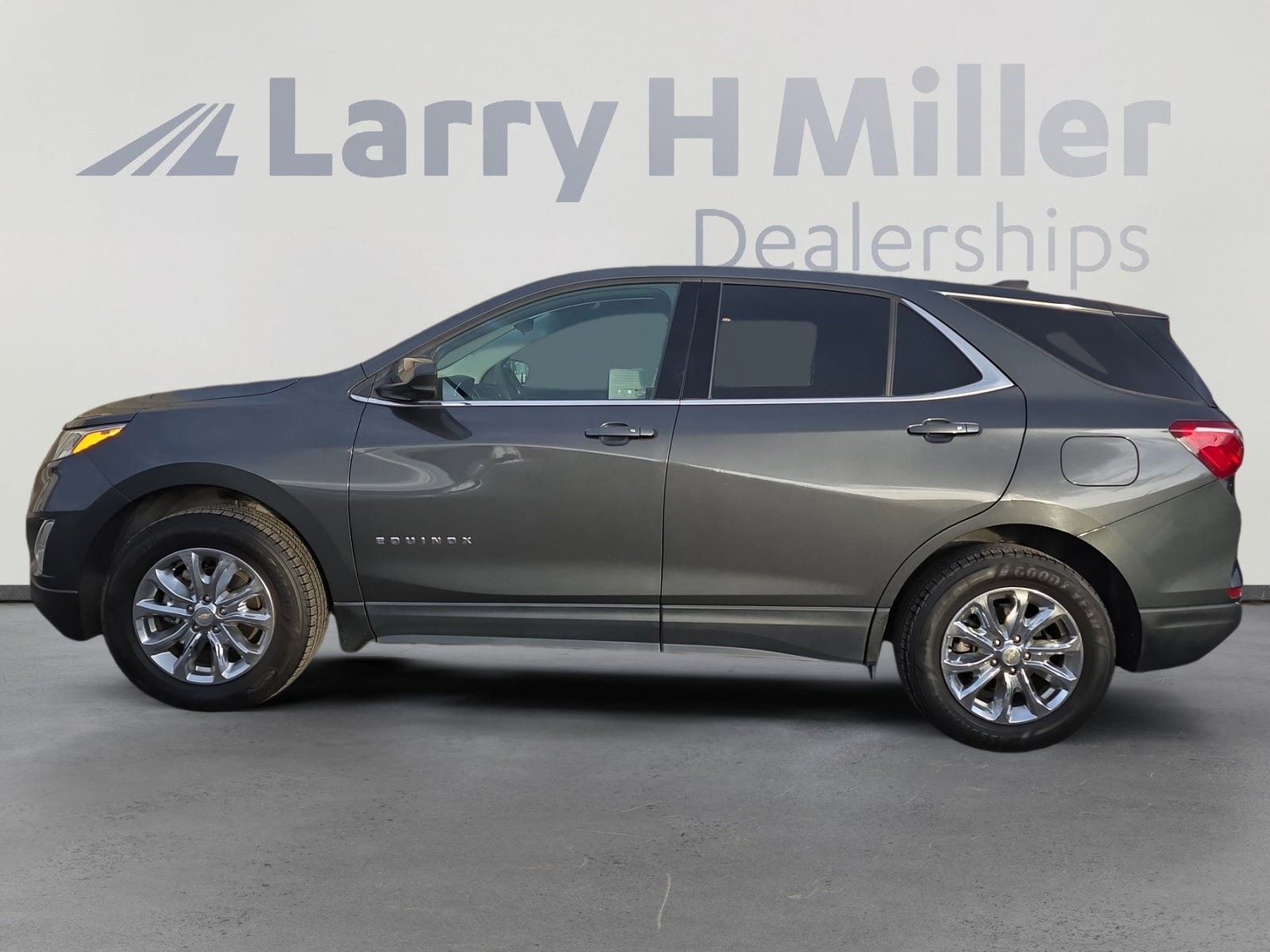Used 2019 Chevrolet Equinox LT with VIN 2GNAXUEV2K6230961 for sale in Draper, UT