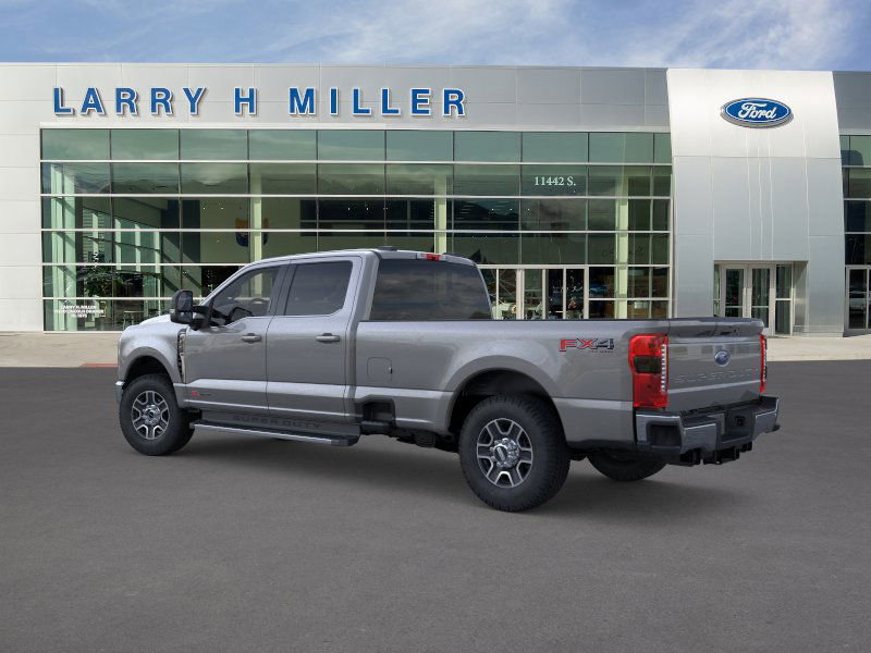 2025 Ford F-350 Lariat photo 4