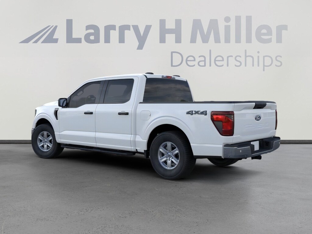 New 2026 Ford F-150 XL 4WD SuperCrew 5-1/2' Box V6 Engine