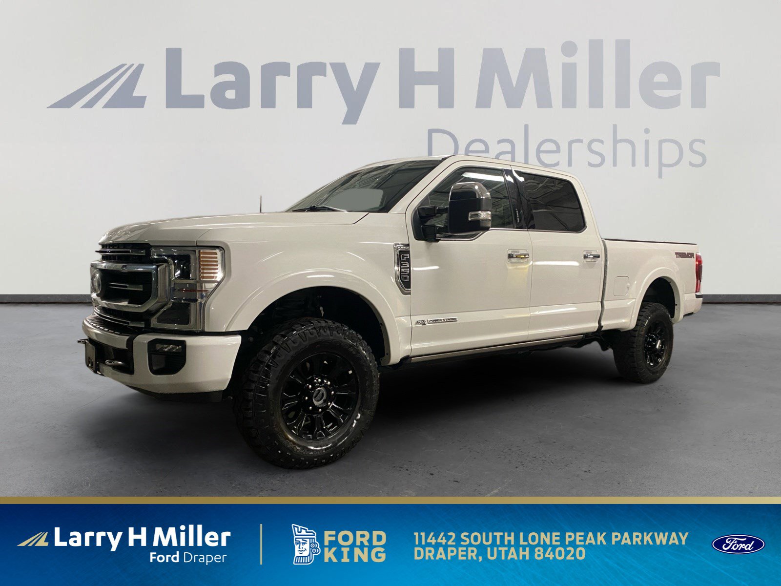 2022 Ford F-350 Platinum 4x4 Crew Cab 6-1/2' Box SRW's photo