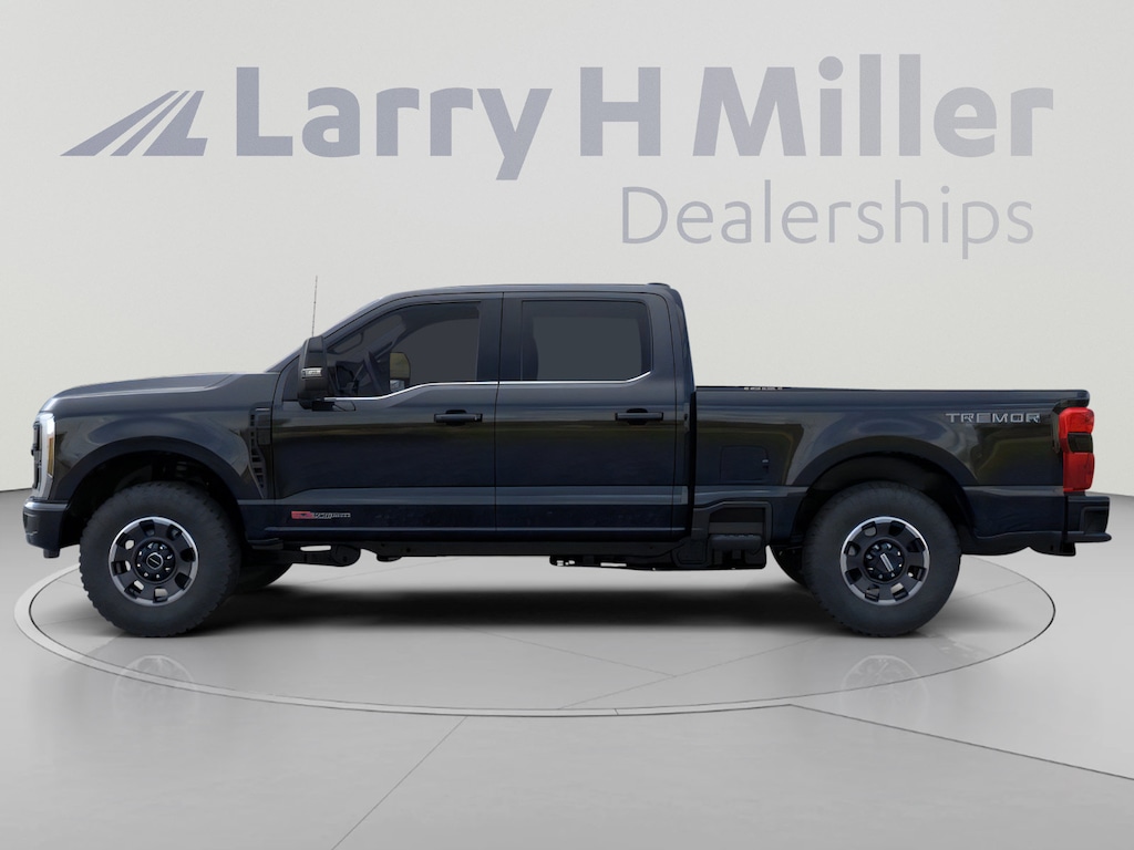 New 2026 Ford Super Duty F-350 SRW LARIAT 4WD Crew Cab 6-3/4' Box V8 Engine