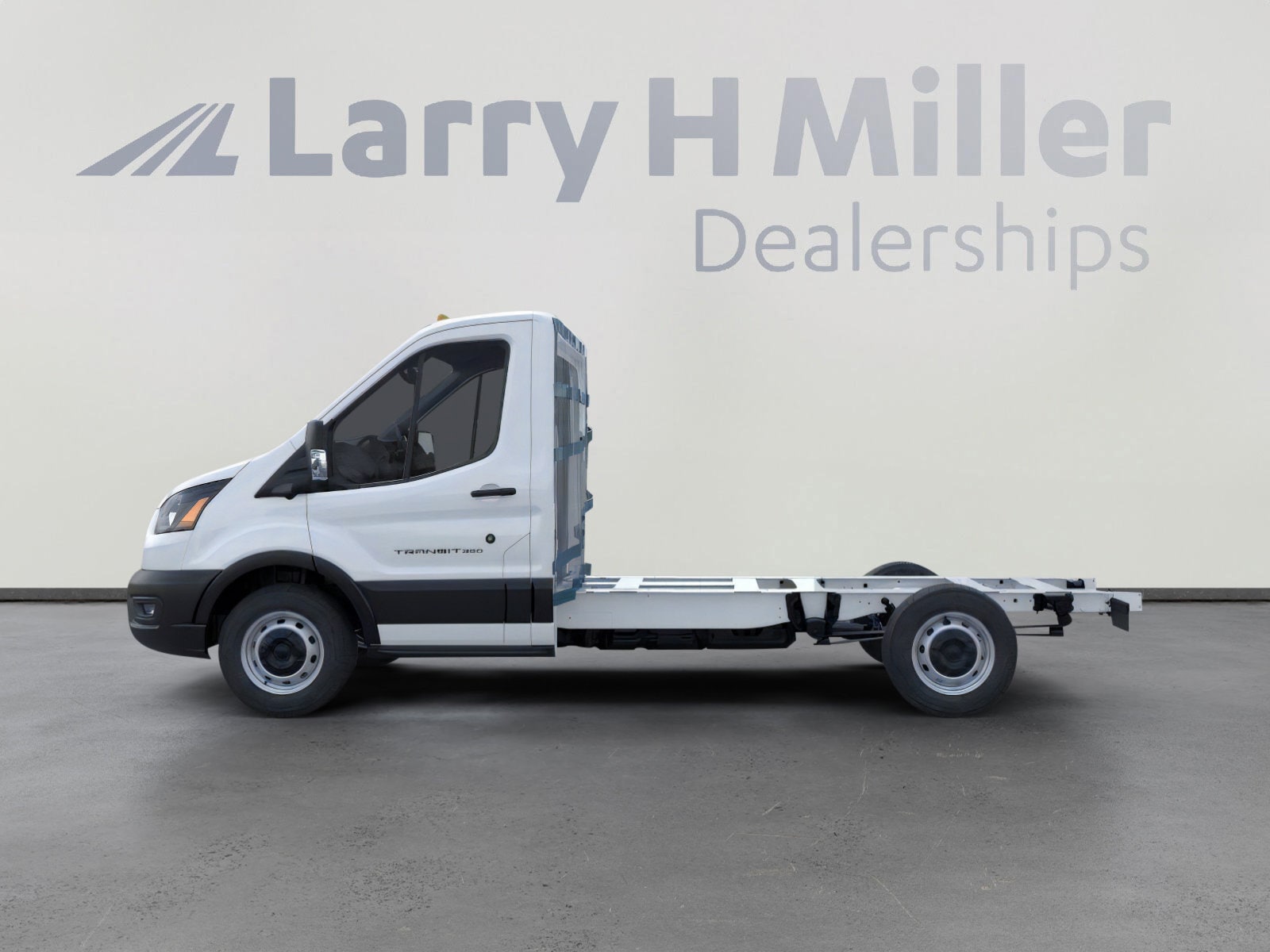 2026 Ford Transit Cutaway Base