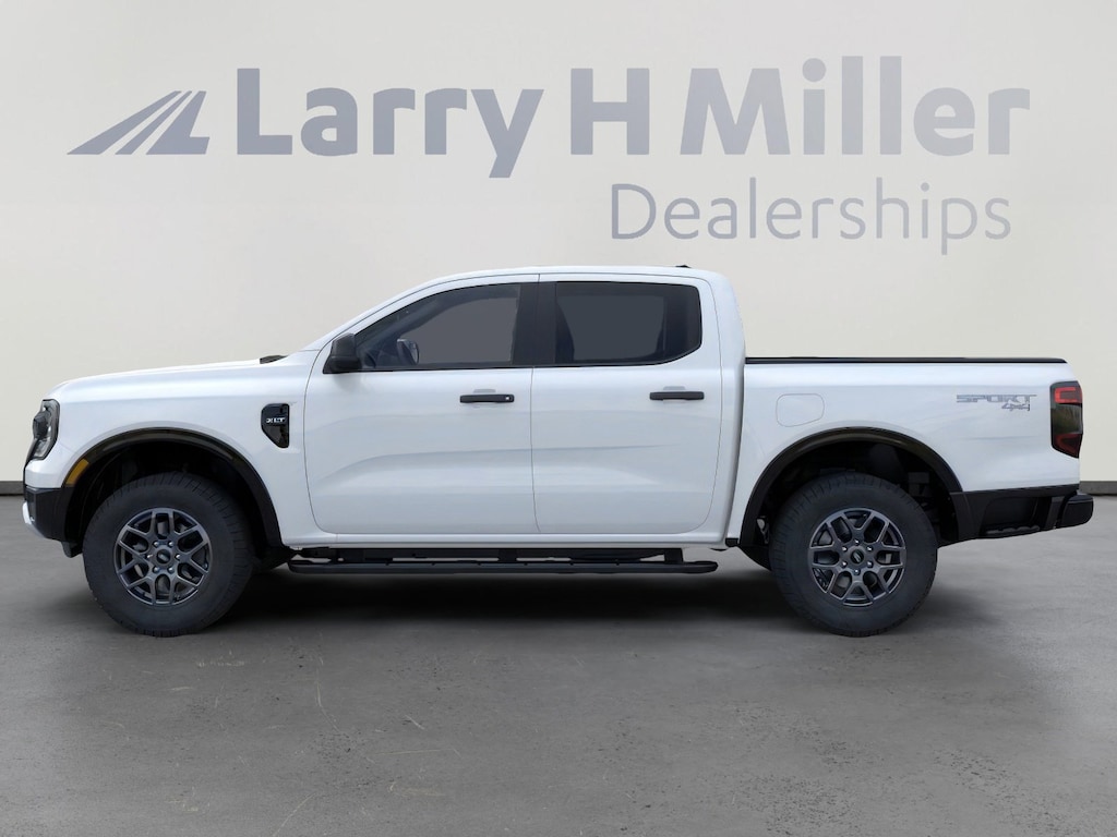 New 2025 Ford Ranger XLT 4WD SuperCrew 5' Box V6 Engine