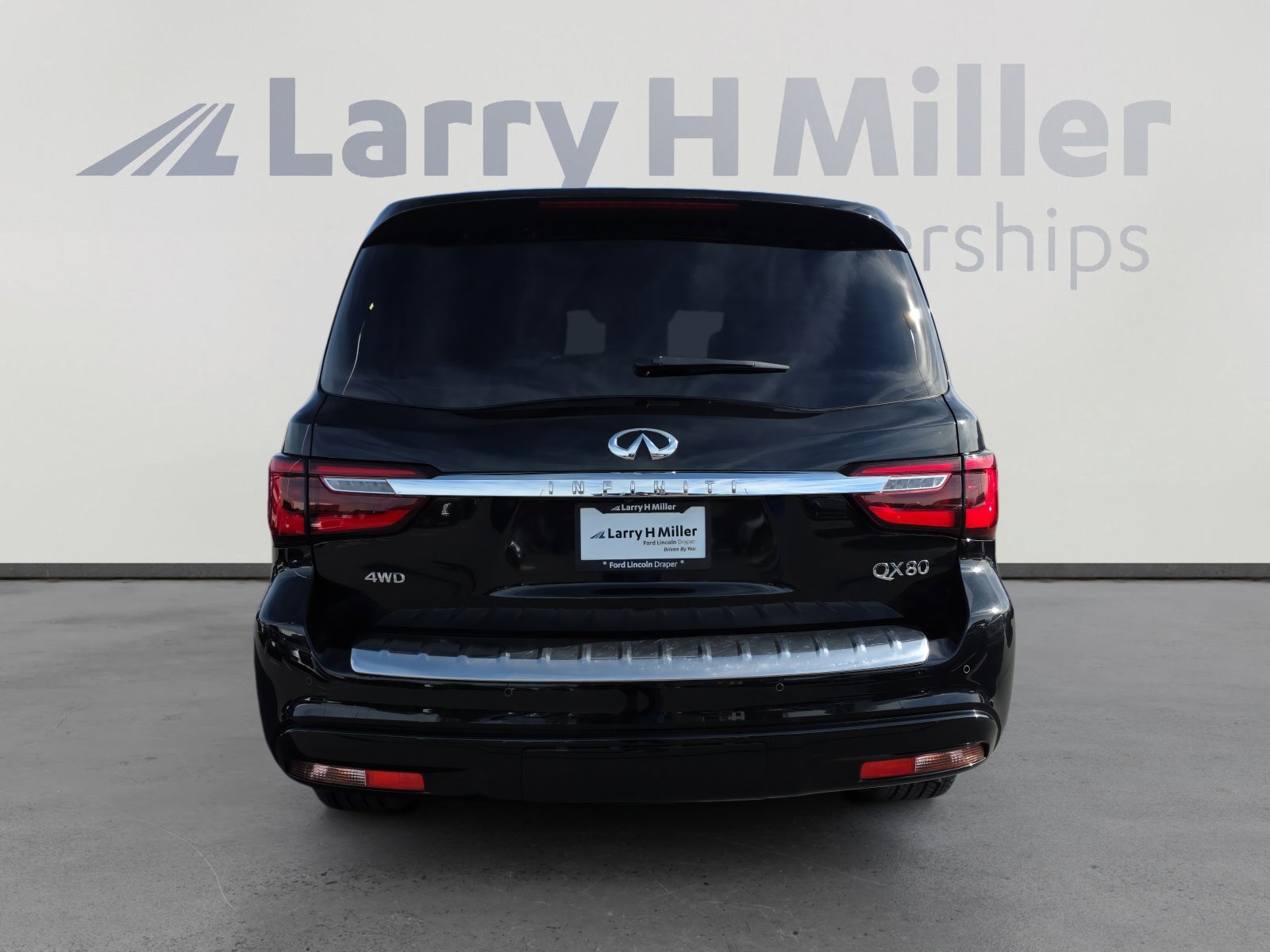 2022 Infiniti QX80 Sensory photo 4