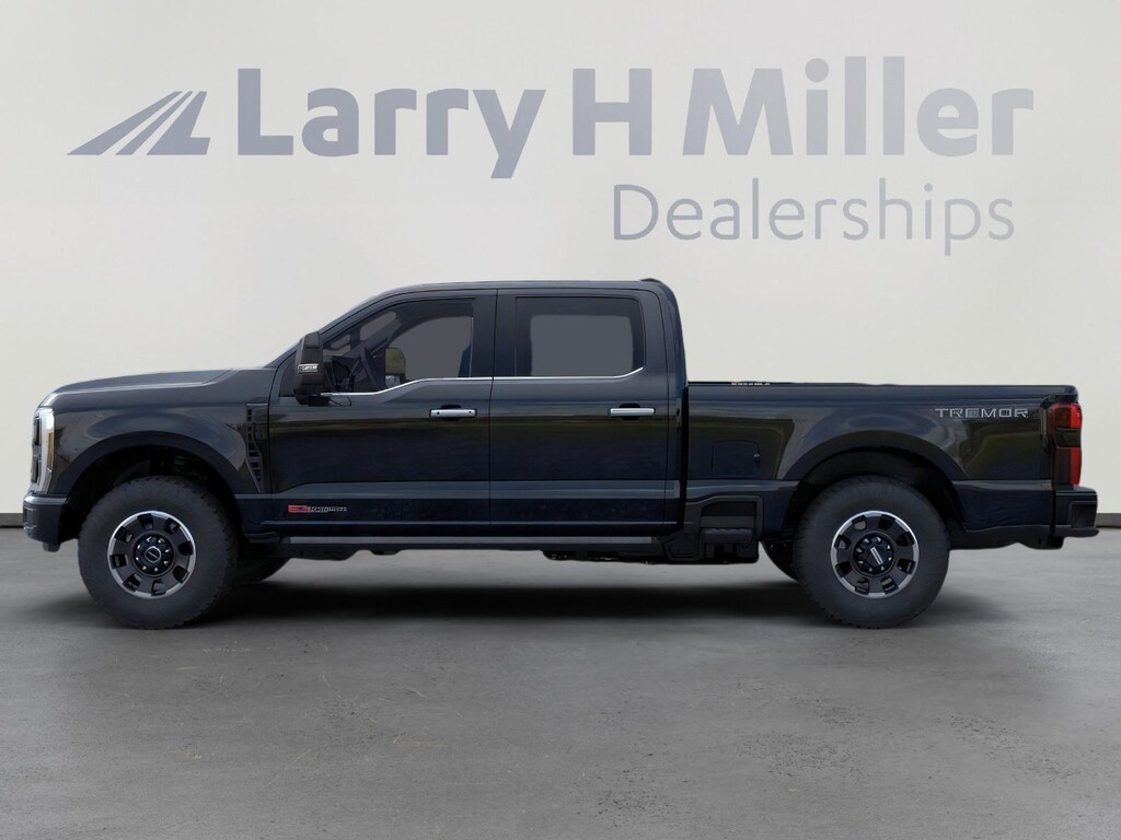 New 2026 Ford Super Duty F-350 SRW Platinum 4WD Crew Cab 6-3/4' Box V8 Engine