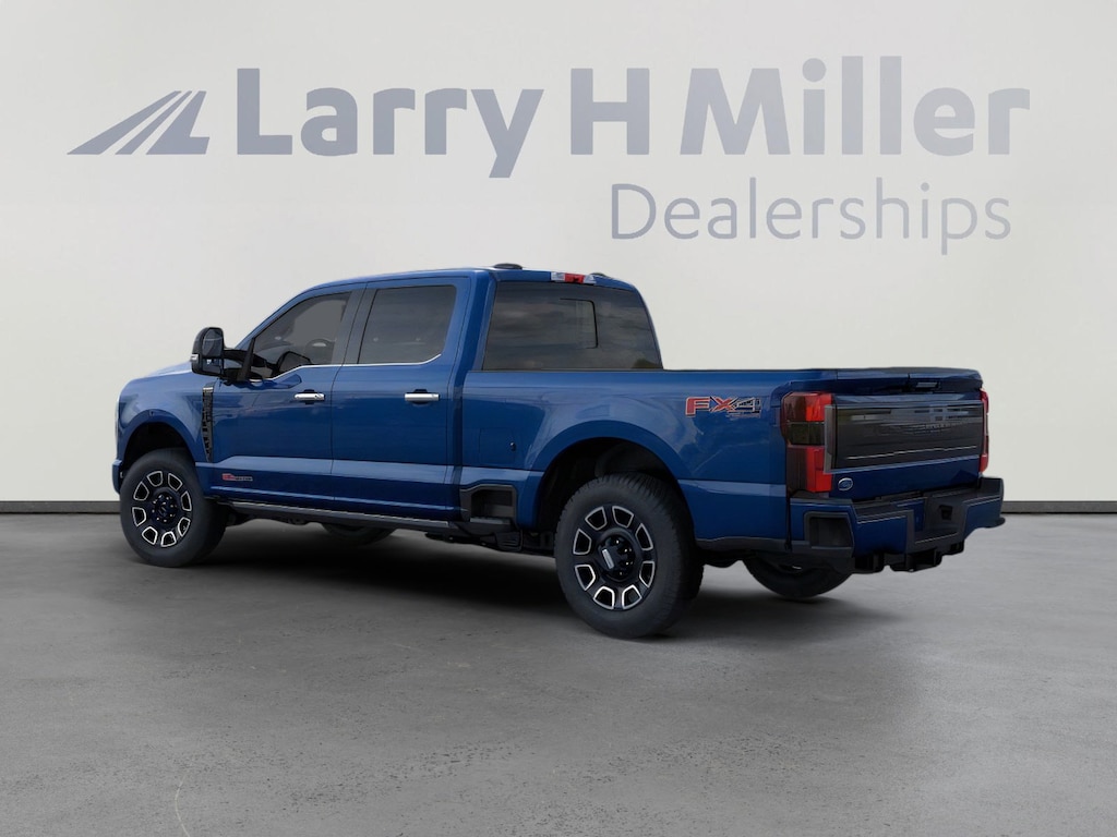 New 2026 Ford Super Duty F-350 SRW Platinum 4WD Crew Cab 6-3/4' Box V8 Engine