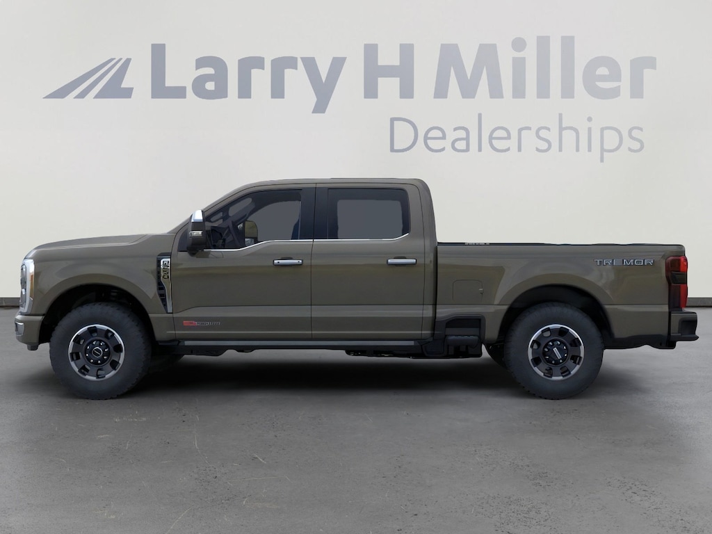 New 2026 Ford Super Duty F-250 SRW Platinum 4WD Crew Cab 6-3/4' Box V8 Engine