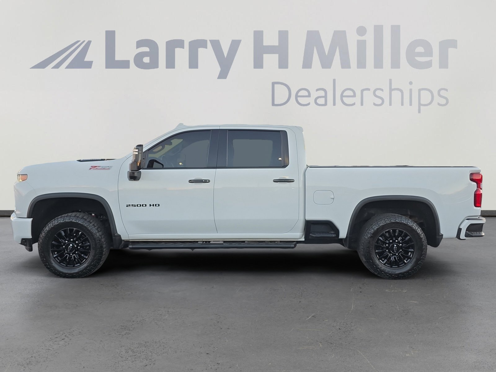 2022 Chevrolet Silverado 2500HD LTZ photo 2