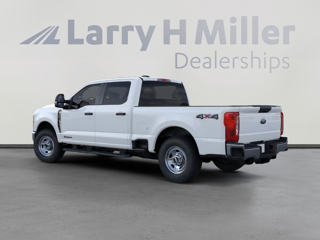 New 2025 Ford Super Duty F-350 SRW XL 4WD Crew Cab 6-3/4' Box V8 Engine