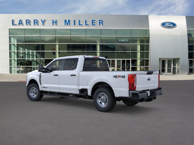 2025 Ford F-350 XL photo 2