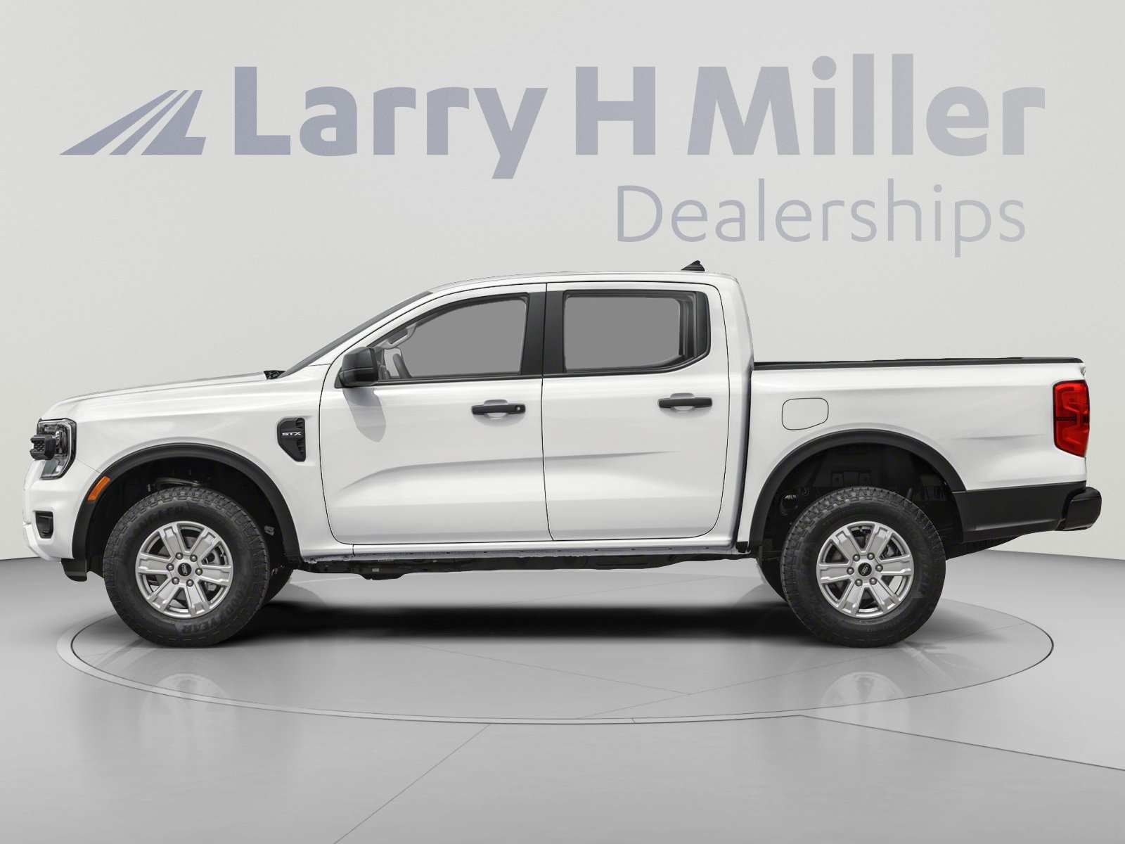 New 2026 Ford Ranger XL 4WD SuperCrew 5' Box I4 Engine