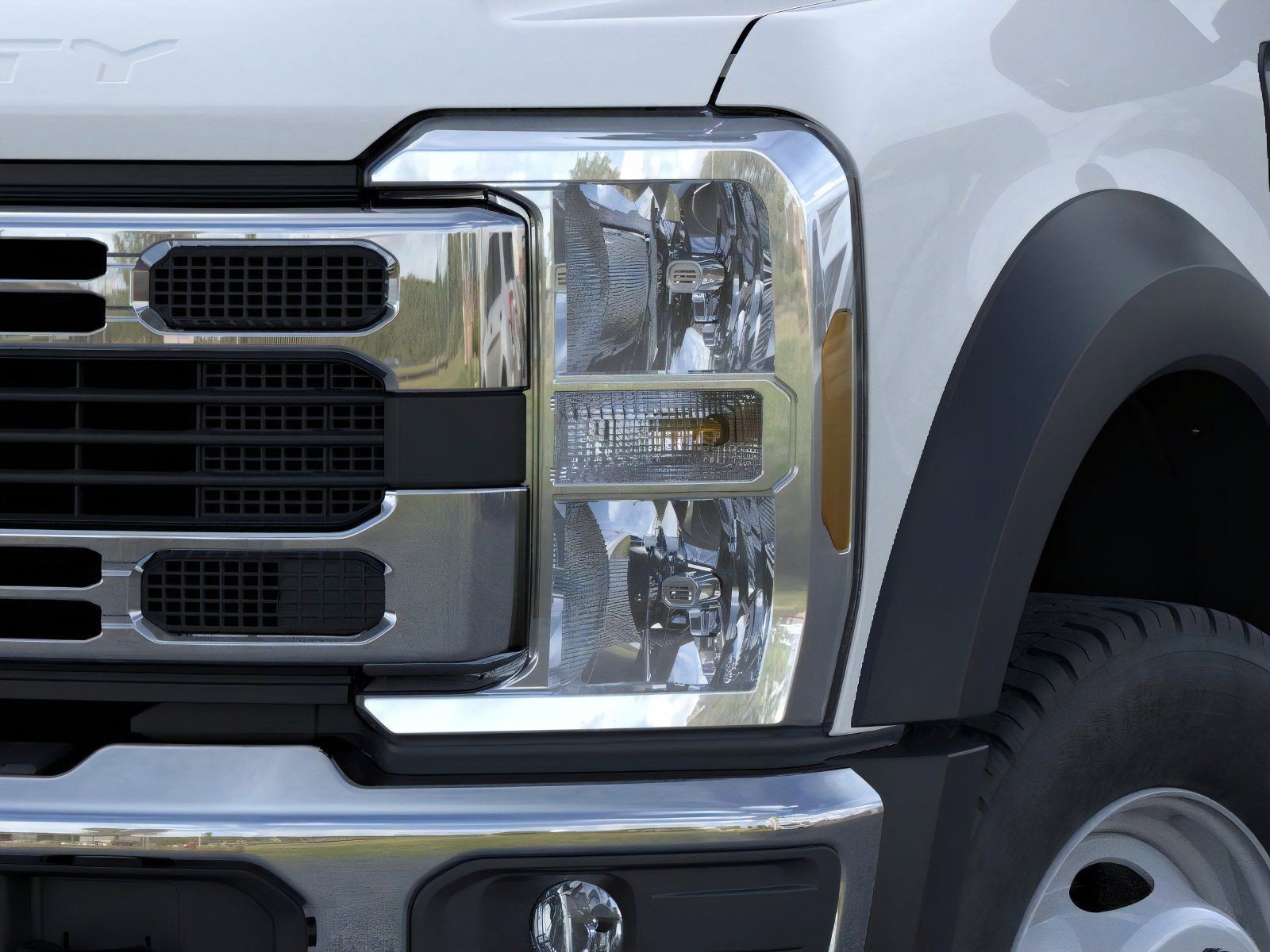 2025 Ford F-450 Super Duty Chassis Cab XL - Photo 18