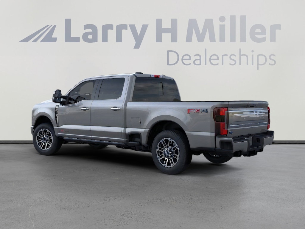 New 2026 Ford Super Duty F-350 SRW Platinum 4WD Crew Cab 6-3/4' Box V8 Engine