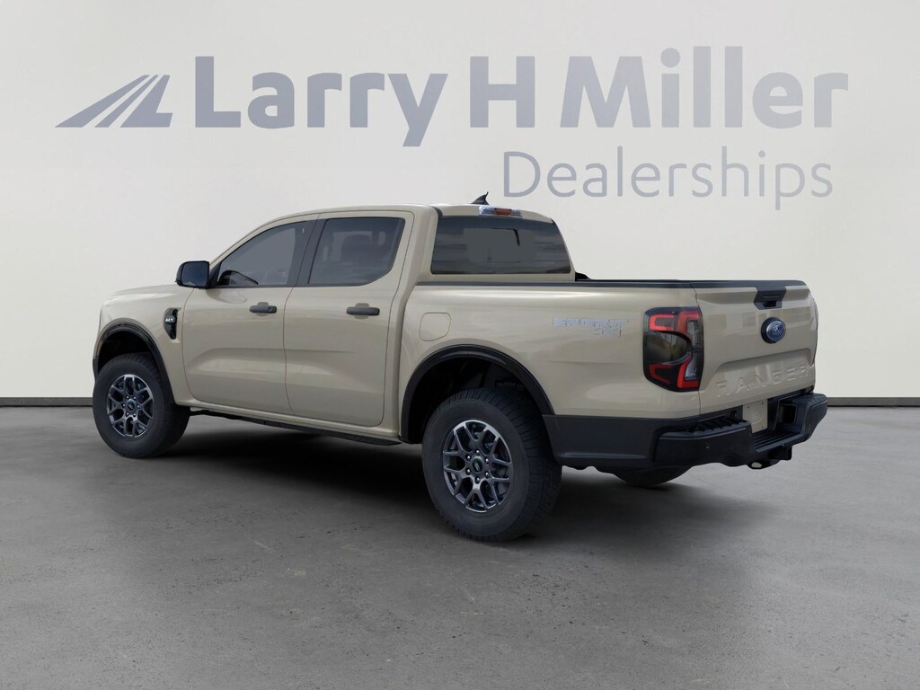 New 2025 Ford Ranger XLT 4WD SuperCrew 5' Box I4 Engine