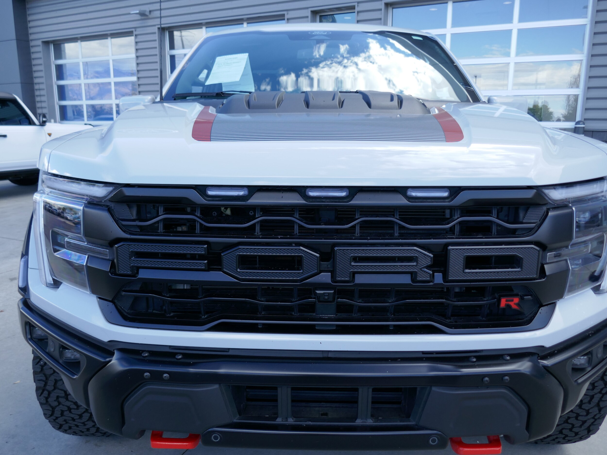 2024 Ford F-150 Raptor photo 3