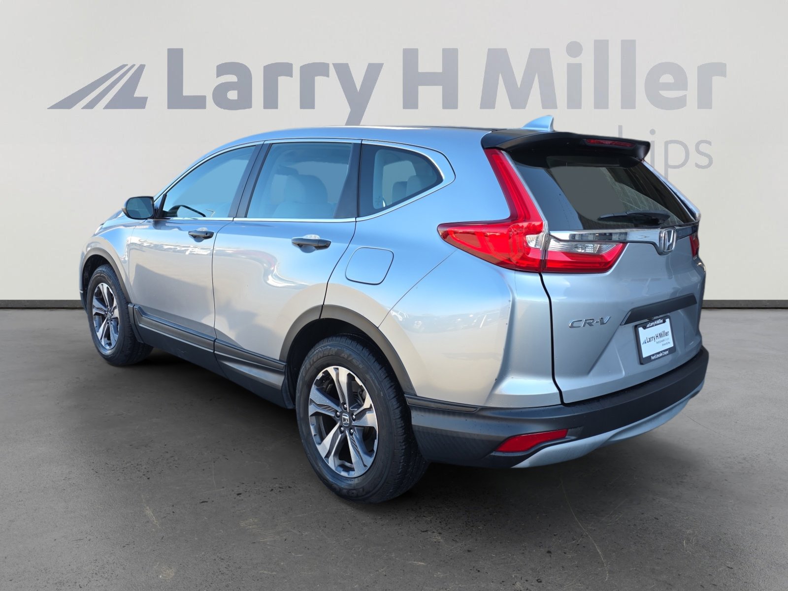 2018 Honda CR-V LX photo 3