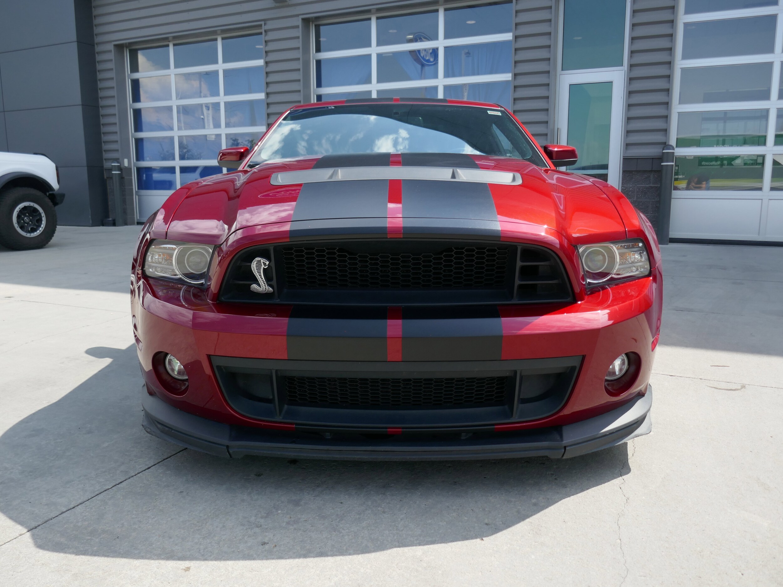2014 Ford Mustang Shelby GT500 photo 2