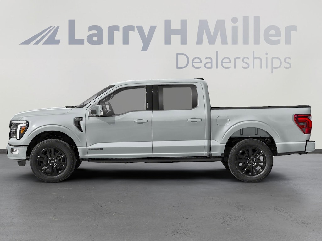 New 2026 Ford F-150 Platinum 4WD SuperCrew 5-1/2' Box V6 Engine