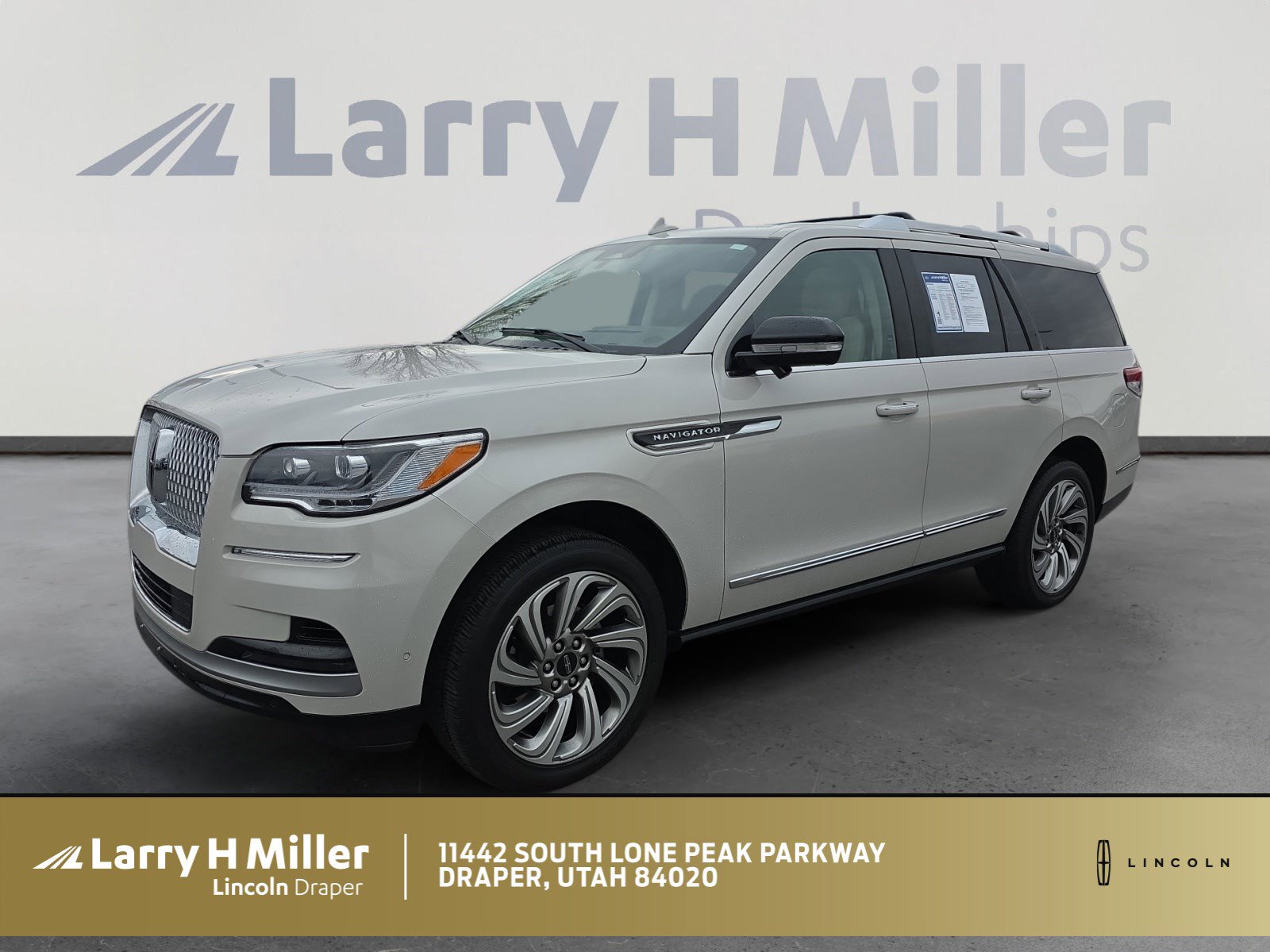 2023 Lincoln Navigator Reserve's photo