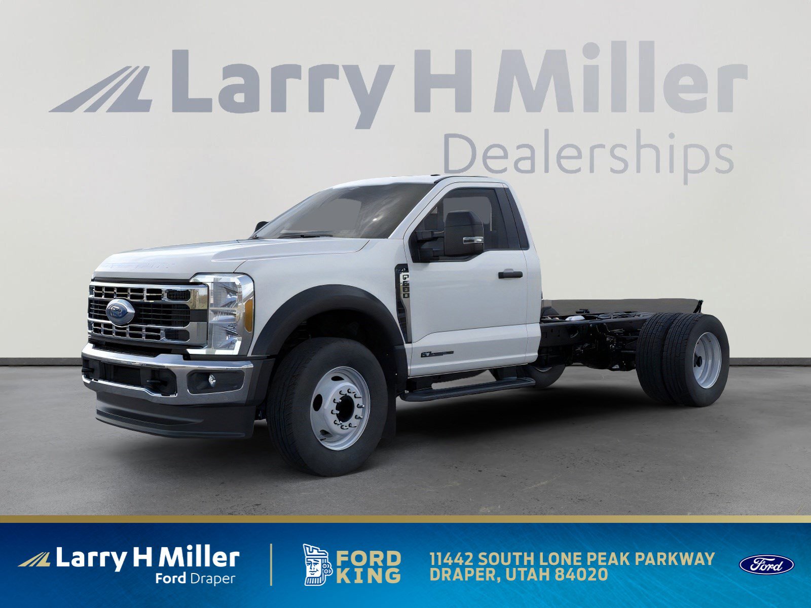 2025 Ford F-600 Super Duty Chassis Cab XL's photo