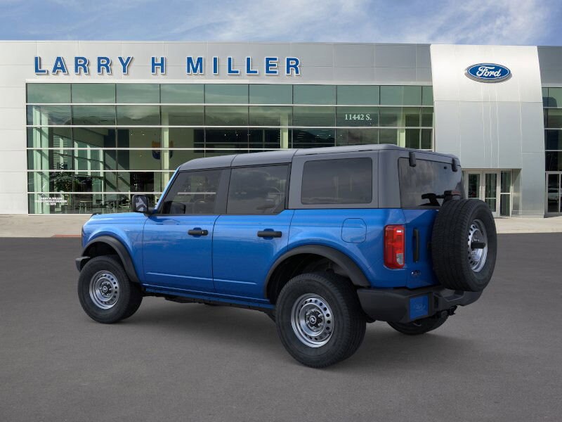 2025 Ford Bronco Base photo 4
