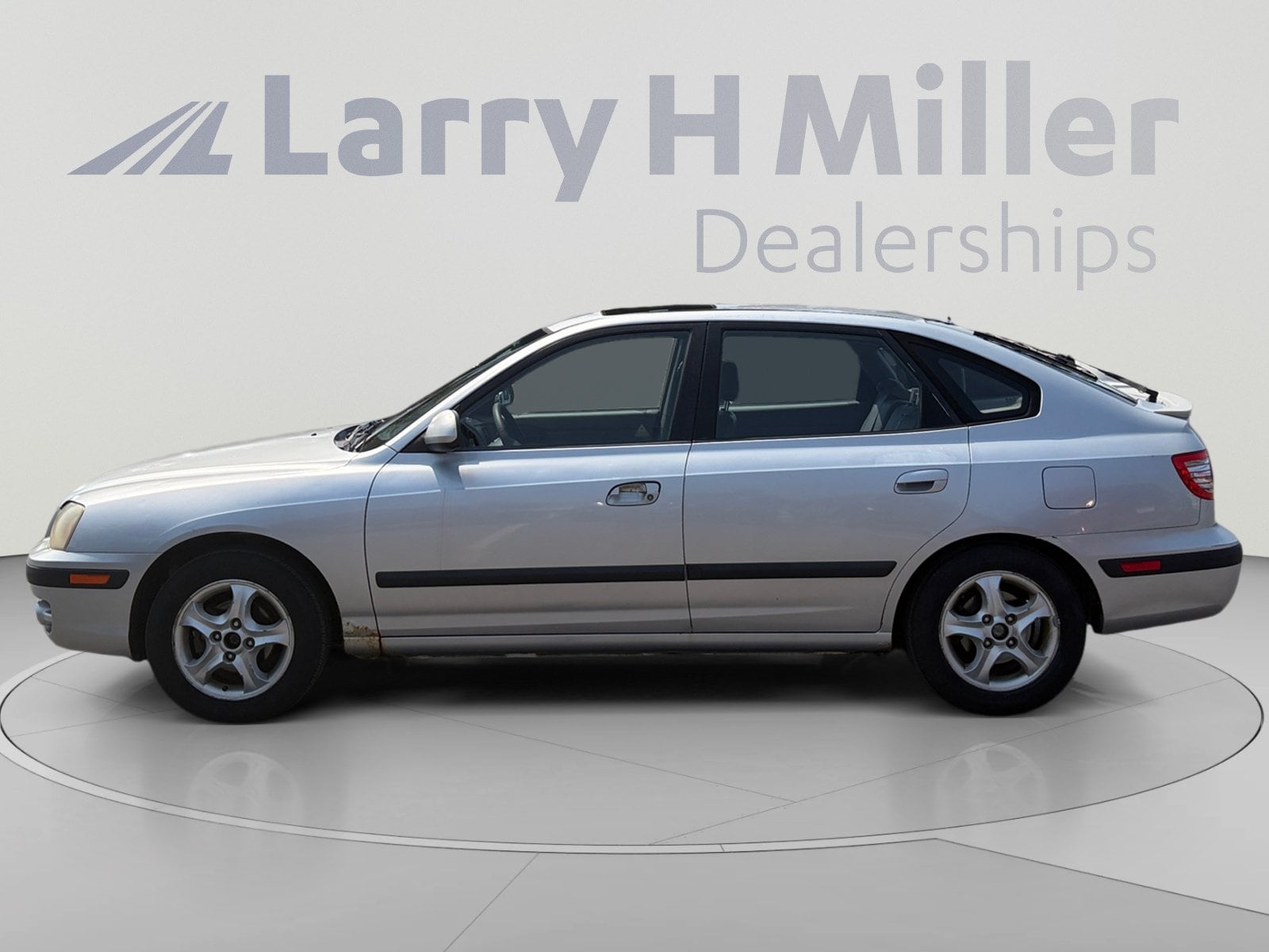 Used 2004 Hyundai Elantra GT with VIN KMHDN56DX4U118108 for sale in Draper, UT