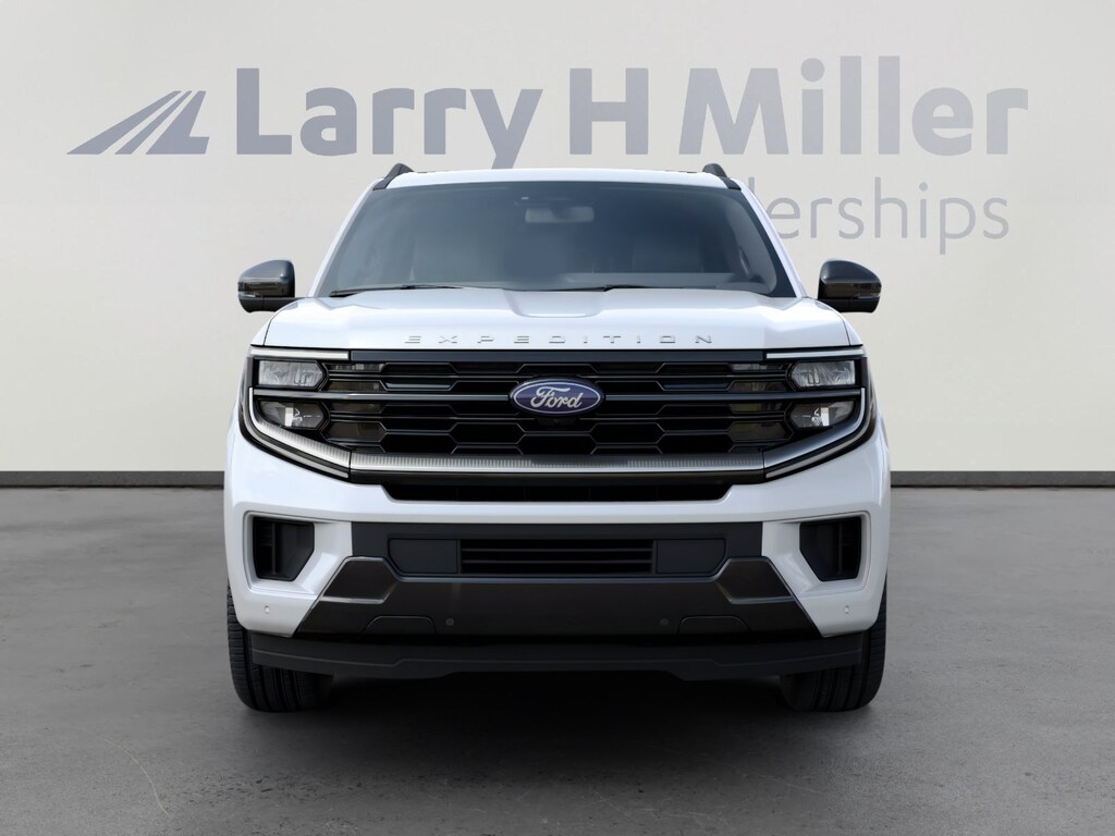 New 2027 Ford Expedition Max Platinum 4x4 V6 Engine