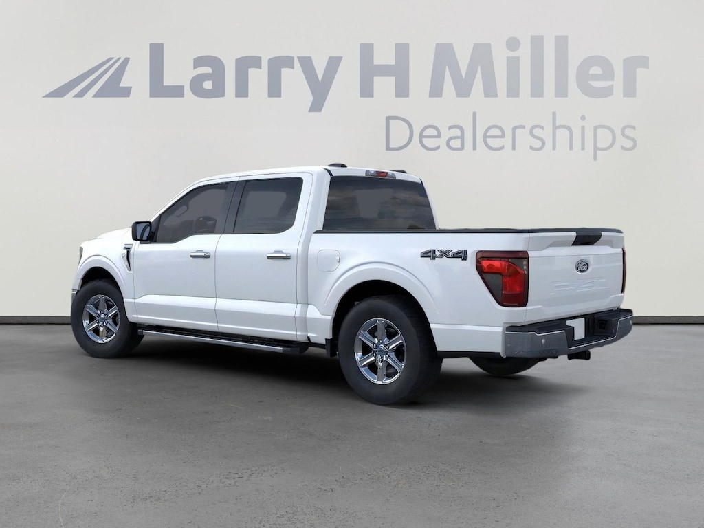 New 2025 Ford F-150 XLT 4WD SuperCrew 5-1/2' Box V6 Engine