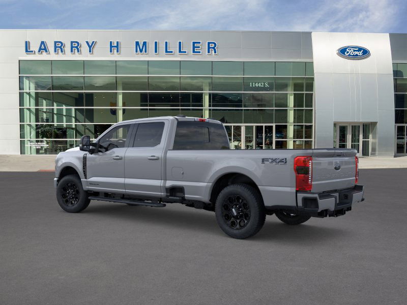 2026 Ford F-350 Lariat photo 4