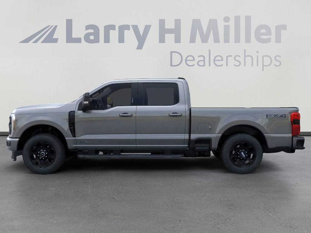 New 2025 Ford Super Duty F-250 SRW LARIAT 4WD Crew Cab 6-3/4' Box V8 Engine